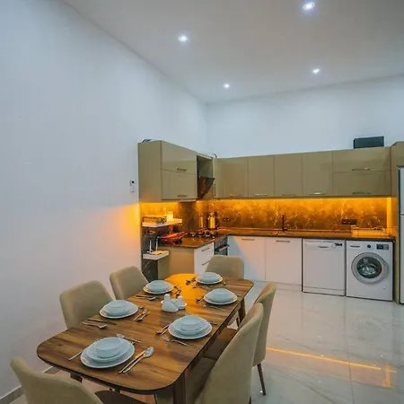 Nergiz Caykoey Hotel 4*