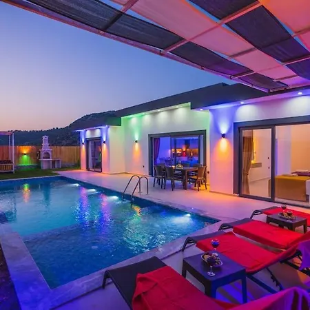 Nergiz Caykoey Hotel Kaş